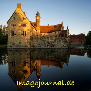 Burg Vischering im Morgenlicht